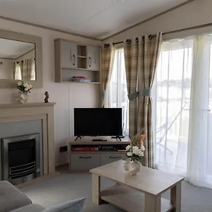 Hiba Luxury At Parkdean Cayton Bay Apartment Scarborough